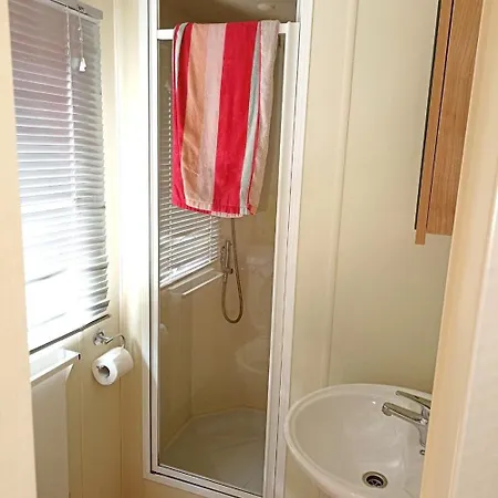 別荘 Mobil-home 4 A 6 Personnes Paradis 4 Etoiles *